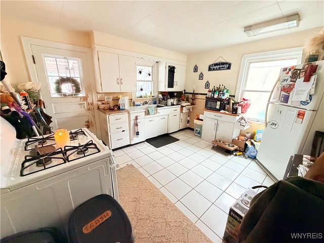 264 East Main Street, Hamburg, NY 14075