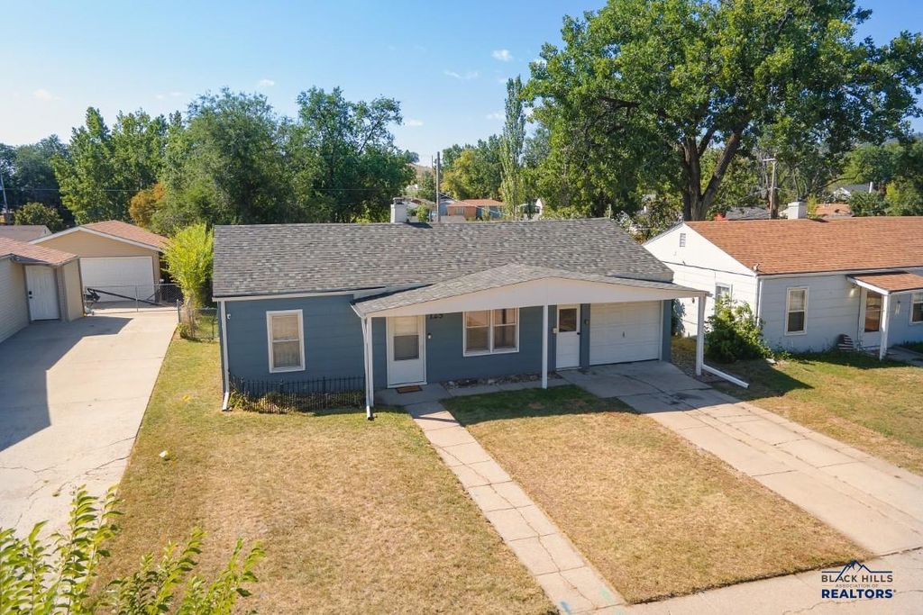 125 E ST FRANCIS, Rapid City, SD 57701