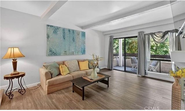 21372 Brookhurst, Huntington Beach, CA 92646