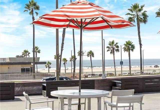 21372 Brookhurst, Huntington Beach, CA 92646