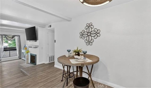 21372 Brookhurst, Huntington Beach, CA 92646