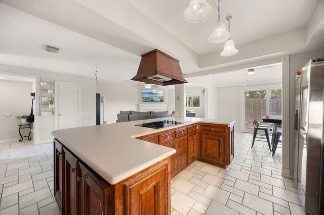 4430 Stanford Court, Houston, TX 77041