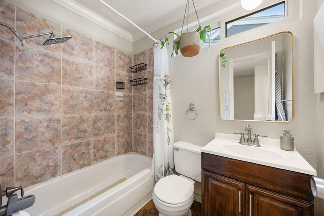 4430 Stanford Court, Houston, TX 77041