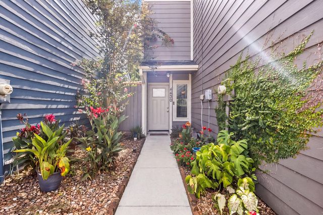 4430 Stanford Court, Houston, TX 77041