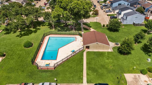 4430 Stanford Court, Houston, TX 77041