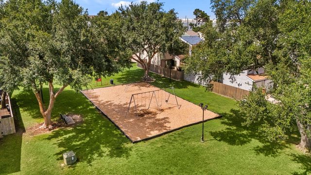 4430 Stanford Court, Houston, TX 77041