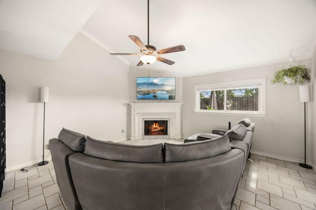 4430 Stanford Court, Houston, TX 77041