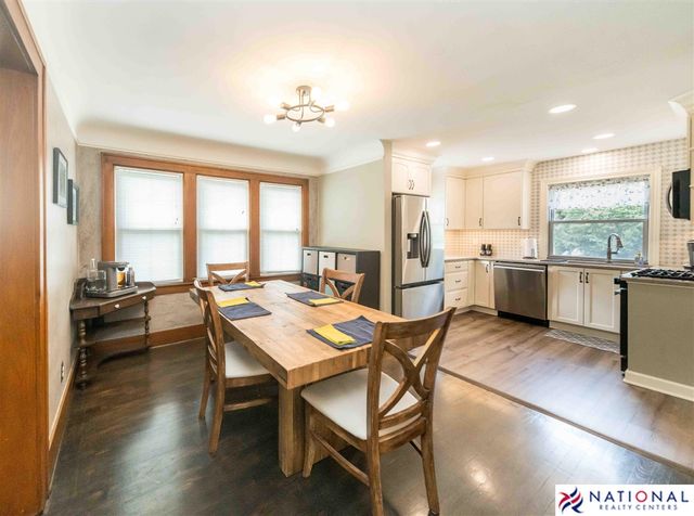410 W 12 Mile Road, Royal Oak, MI 48073