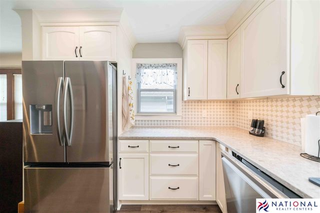 410 W 12 Mile Road, Royal Oak, MI 48073