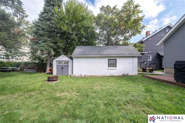 410 W 12 Mile Road, Royal Oak, MI 48073