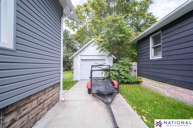 410 W 12 Mile Road, Royal Oak, MI 48073