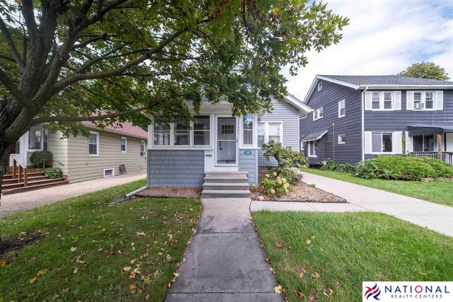 410 W 12 Mile Road, Royal Oak, MI 48073