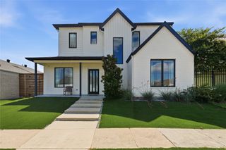 1202 Richland Oaks Drive, Richardson, TX 75081