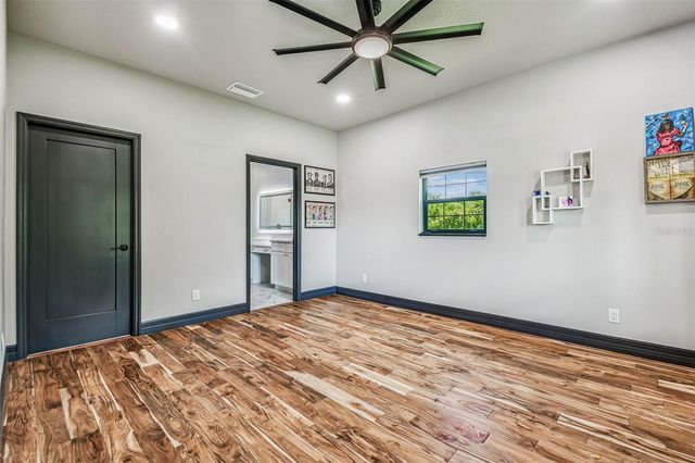 1517 UNCLE BUDS LANE, Lithia, FL 33547