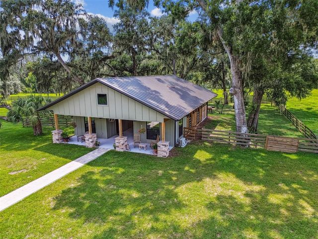 1517 UNCLE BUDS LANE, Lithia, FL 33547