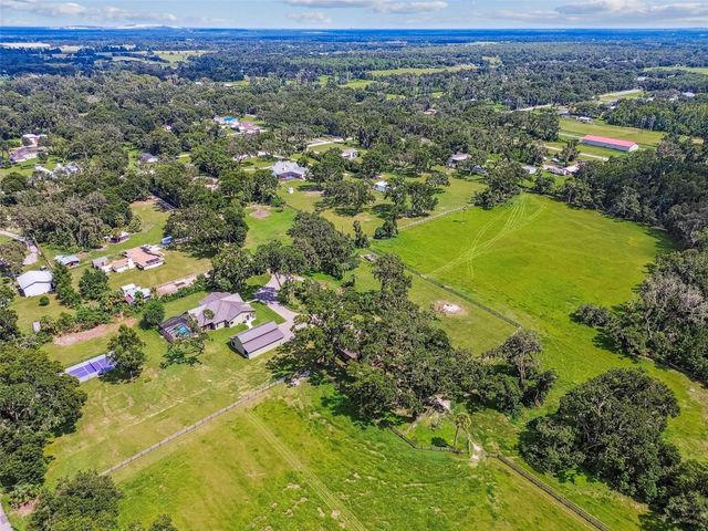 1517 UNCLE BUDS LANE, Lithia, FL 33547