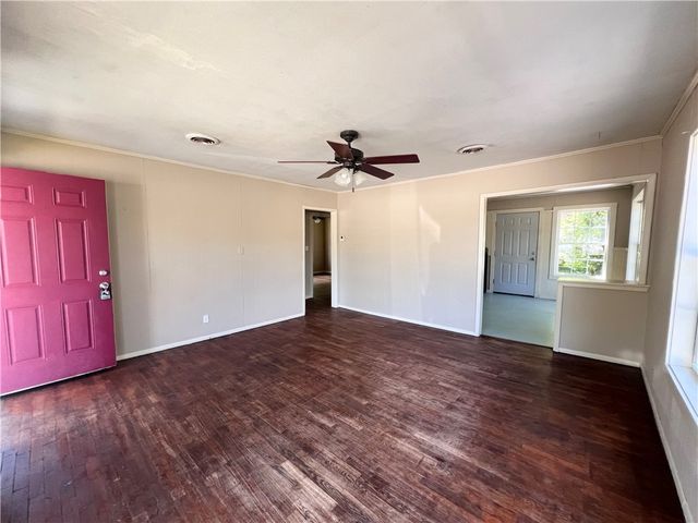 1433 N Garland Avenue, Fayetteville, AR 72703