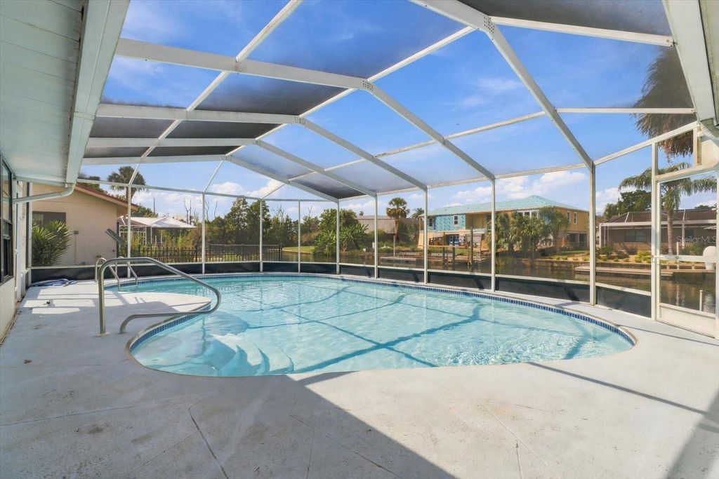Image 2 of property listing at 3840 N CALUSA POINT, Crystal River, FL 34428