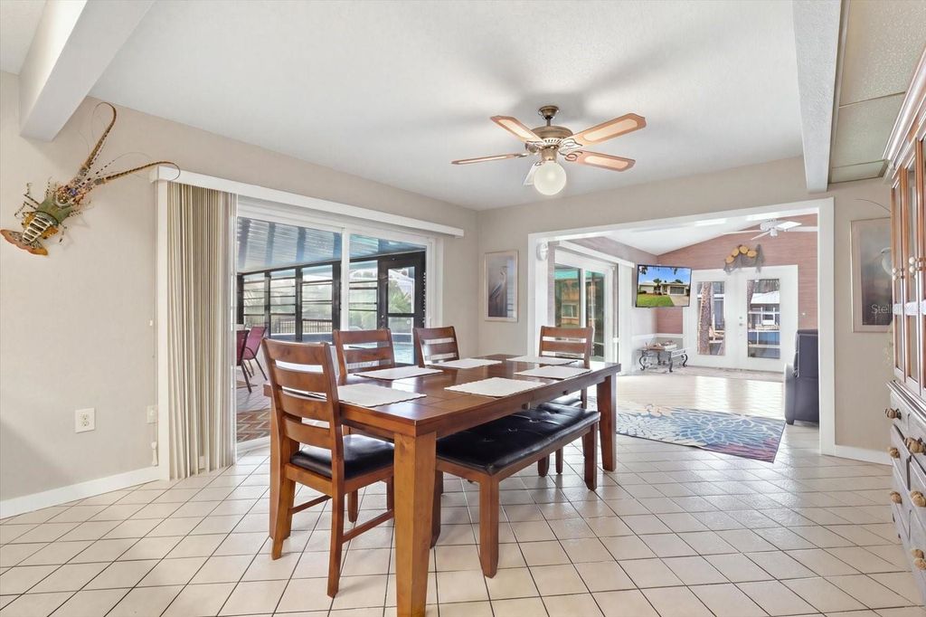 Image 14 of property listing at 3840 N CALUSA POINT, Crystal River, FL 34428