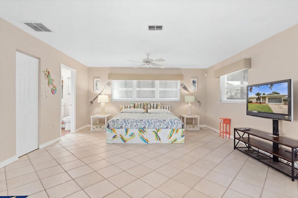 Image 21 of property listing at 3840 N CALUSA POINT, Crystal River, FL 34428