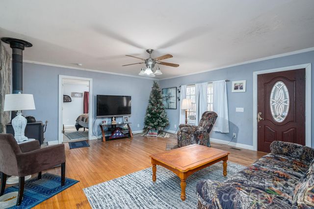 1011 Lester Trail, Iron Station, NC 28080