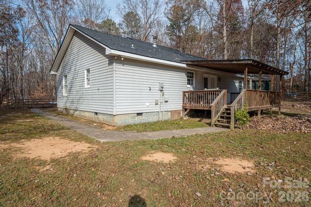 1011 Lester Trail, Iron Station, NC 28080