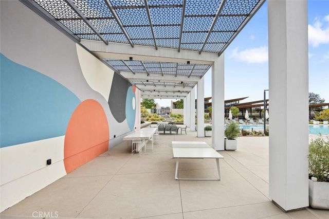 27632 Ensemble Place, Valencia, CA 91381
