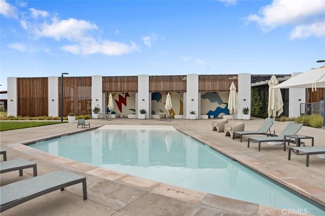 27632 Ensemble Place, Valencia, CA 91381
