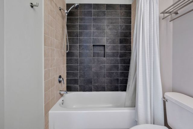 221 S 11th St, Nashville, TN 37206