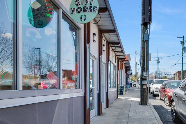 221 S 11th St, Nashville, TN 37206