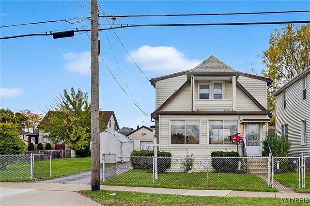 3807 Pine Avenue, Niagara Falls, NY 14301