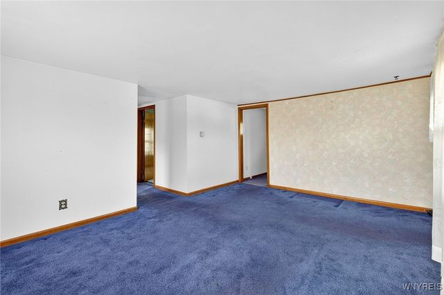 3807 Pine Avenue, Niagara Falls, NY 14301