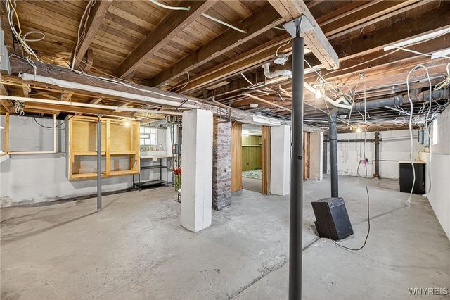 3807 Pine Avenue, Niagara Falls, NY 14301