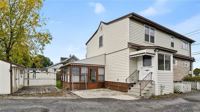 3807 Pine Avenue, Niagara Falls, NY 14301