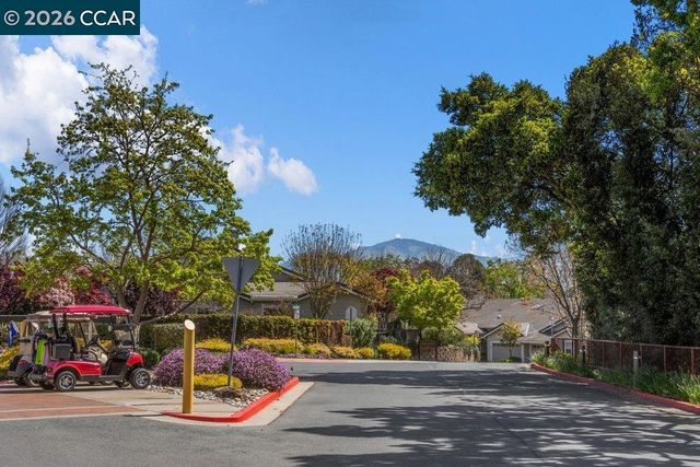 2065 Cactus Ct 3, Walnut Creek, CA 94595