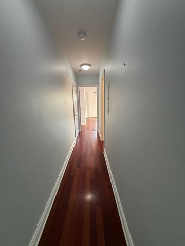 3016 N Harlem Avenue 4N, Chicago, IL 60634