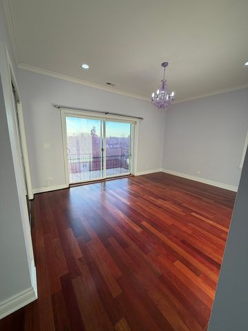 3016 N Harlem Avenue 4N, Chicago, IL 60634