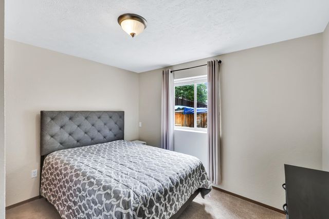 1513 E CALKINS Ave, Spokane, WA 99217