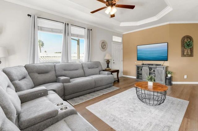 718 Sycamore 14, Vista, CA 92083