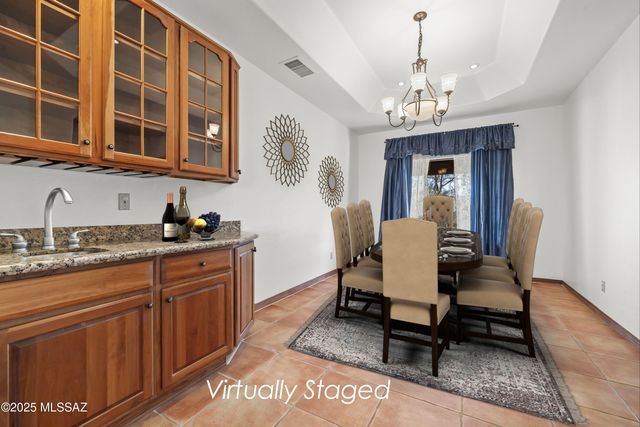 5480 W Sharpshooter Court, Tucson, AZ 85743