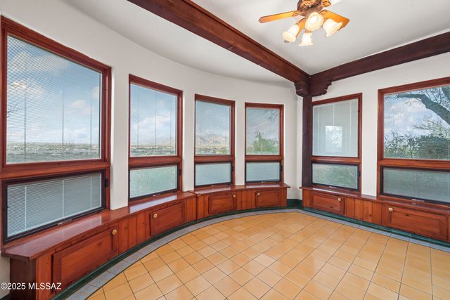 5480 W Sharpshooter Court, Tucson, AZ 85743