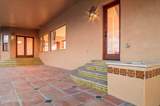 5480 W Sharpshooter Court, Tucson, AZ 85743