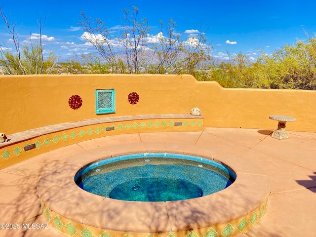 5480 W Sharpshooter Court, Tucson, AZ 85743