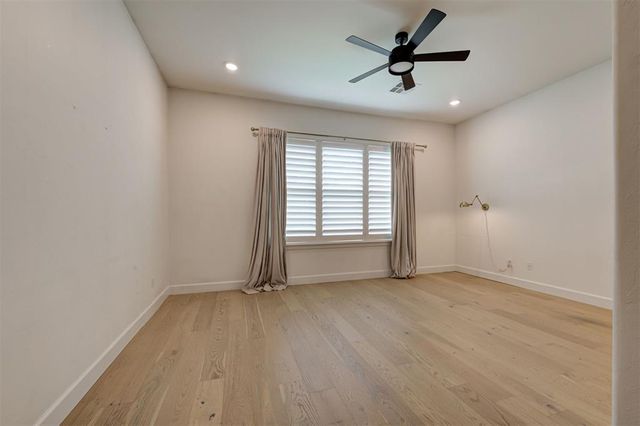 3916 Stone Hill Lane, Edmond, OK 73034