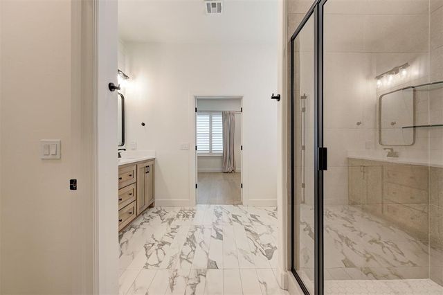 3916 Stone Hill Lane, Edmond, OK 73034