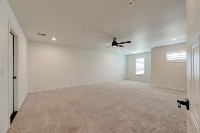 3916 Stone Hill Lane, Edmond, OK 73034