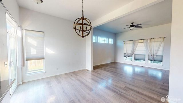 706 Miller Street, Winlock, WA 98596