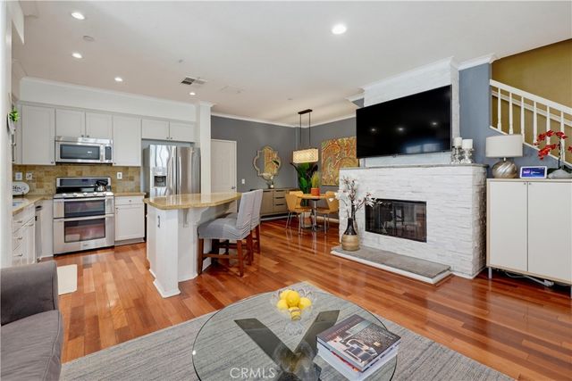 17 Quartz Lane, Ladera Ranch, CA 92694