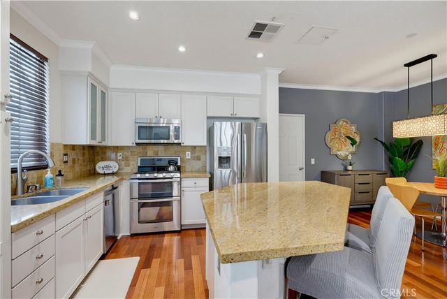 17 Quartz Lane, Ladera Ranch, CA 92694