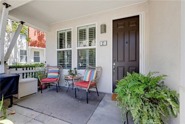 17 Quartz Lane, Ladera Ranch, CA 92694